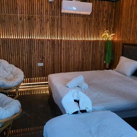 אילבן Eleven Spa Suites Иерусалим Экстерьер фото
