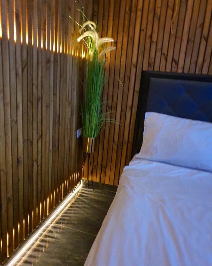 אילבן Eleven Spa Suites Иерусалим Экстерьер фото