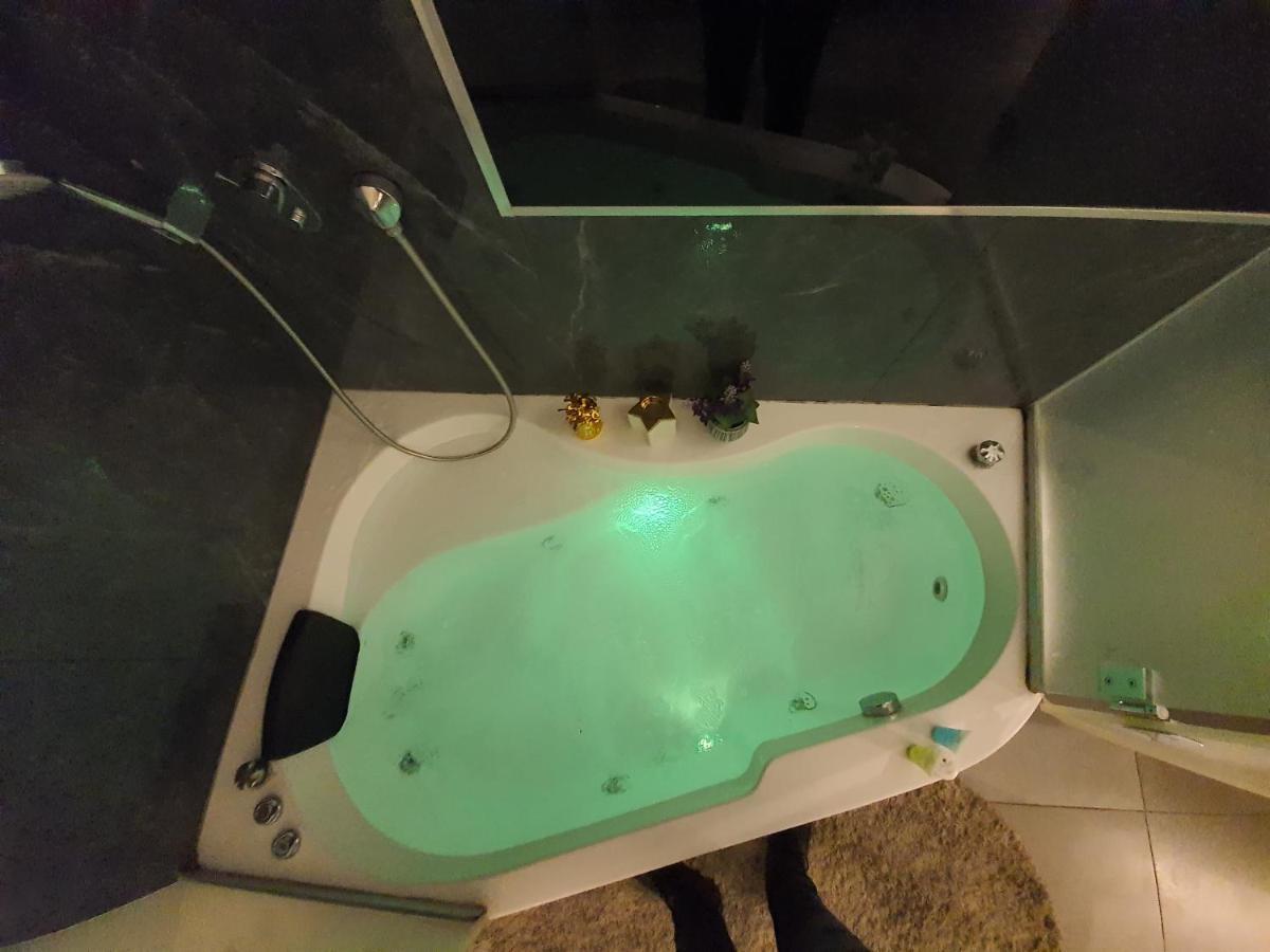 אילבן Eleven Spa Suites Иерусалим Экстерьер фото