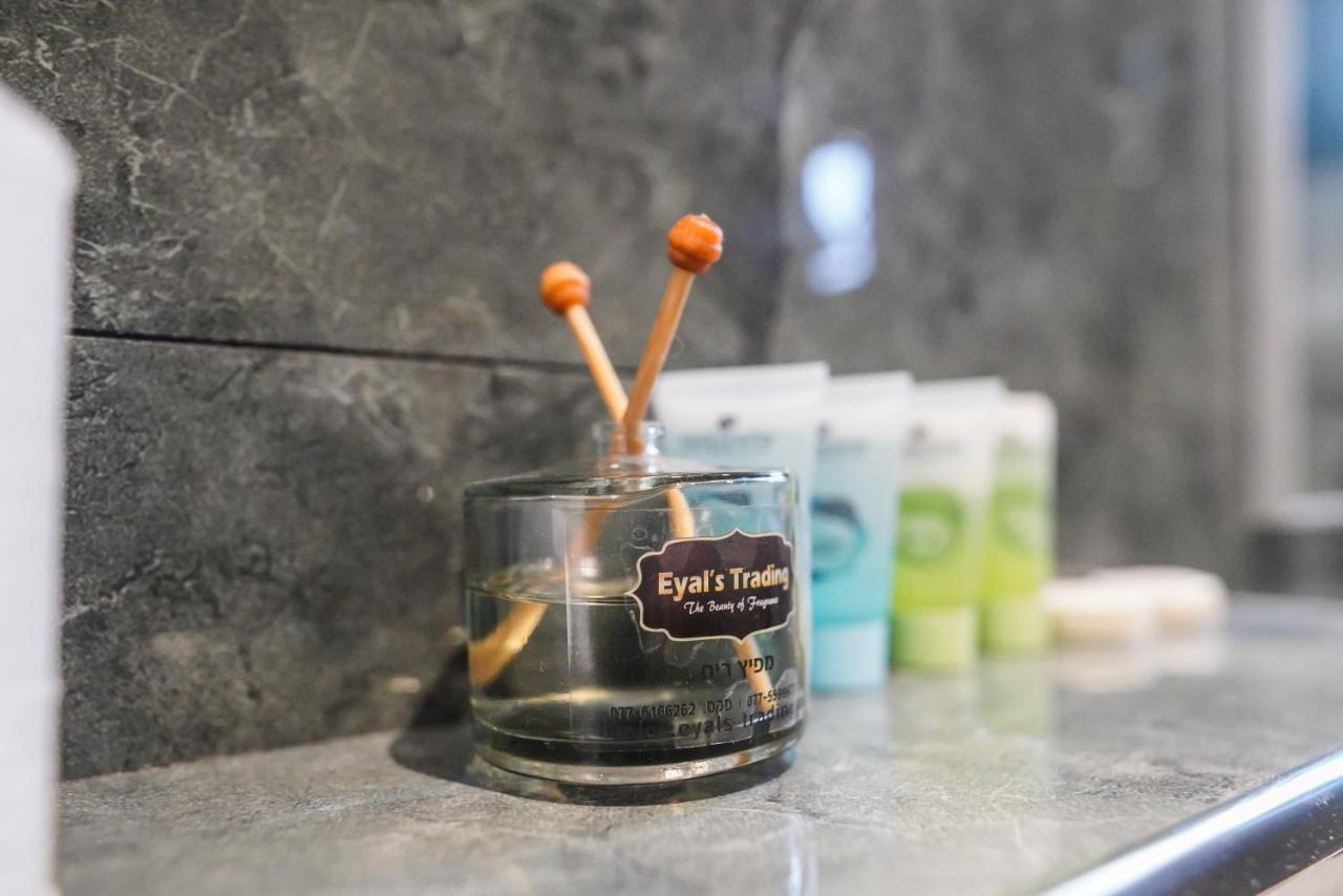 אילבן Eleven Spa Suites Иерусалим Экстерьер фото